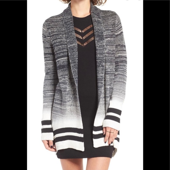 RVCA Sweaters - RVCA All In Ombré Cardigan SZ- M